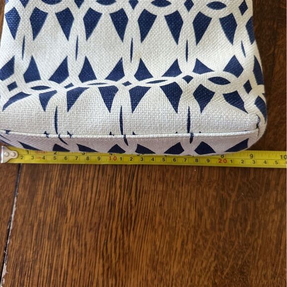 Spartina 449 Blue and Cream Crossbody Bag - Picture 9 of 10